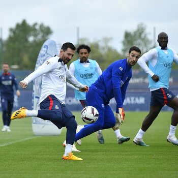 Messi en pleno entrenamiento con