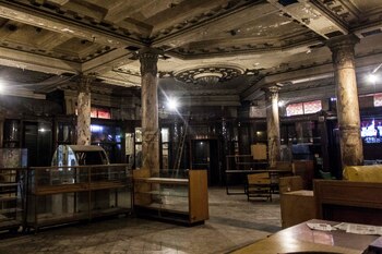 El salón de la confitería,