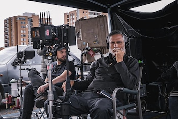 La serie de acción y suspenso 'Manada' fue dirigida por Marlon Moreno, producida por Natalia Lara y filmada en Cartagena con ambientación en el año 2000