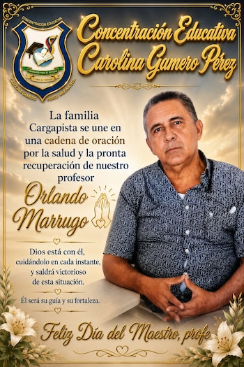 Orlando Marrugo Zúñiga fue homenajeado tras su repentina muerte durante la celebración del Día del Maestro en Arjona - crédito Concentración Educativa Carolina Gamero Pérez / Facebook