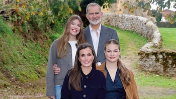 La Familia Real felicita la