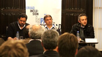 De izquierda a derecha: Pablo