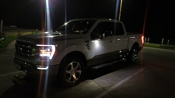 Las luces periféricas permiten estacionar