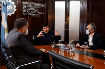 El ministro de Desarrollo Social,