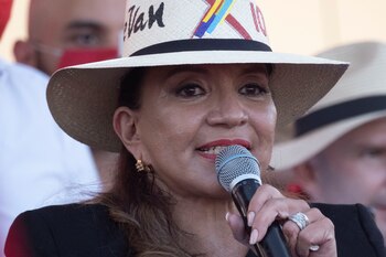 La candidata presidencial hondureña Xiomara
