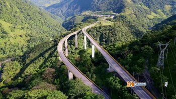 La vía Bogotá-Chirajara-Villavicencio es una