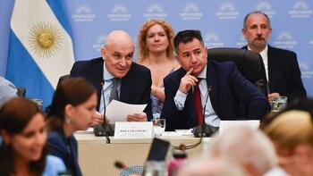 El oficialismo y la oposición