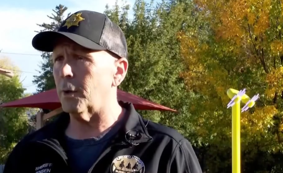 El sheriff del Condado de Cache encabeza una investigación que aún no tiene conclusiones definitivas sobre cómo el gas saturó la vivienda (KUTV 2 News Salt Lake City)