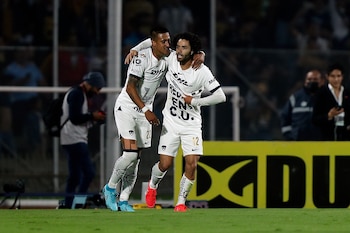 En Pumas perciben al Chino como pieza clave para cubrir la baja de Sebastián Córdova y sumar desequilibrio en el equipo. EFE/Isaac Esquivel