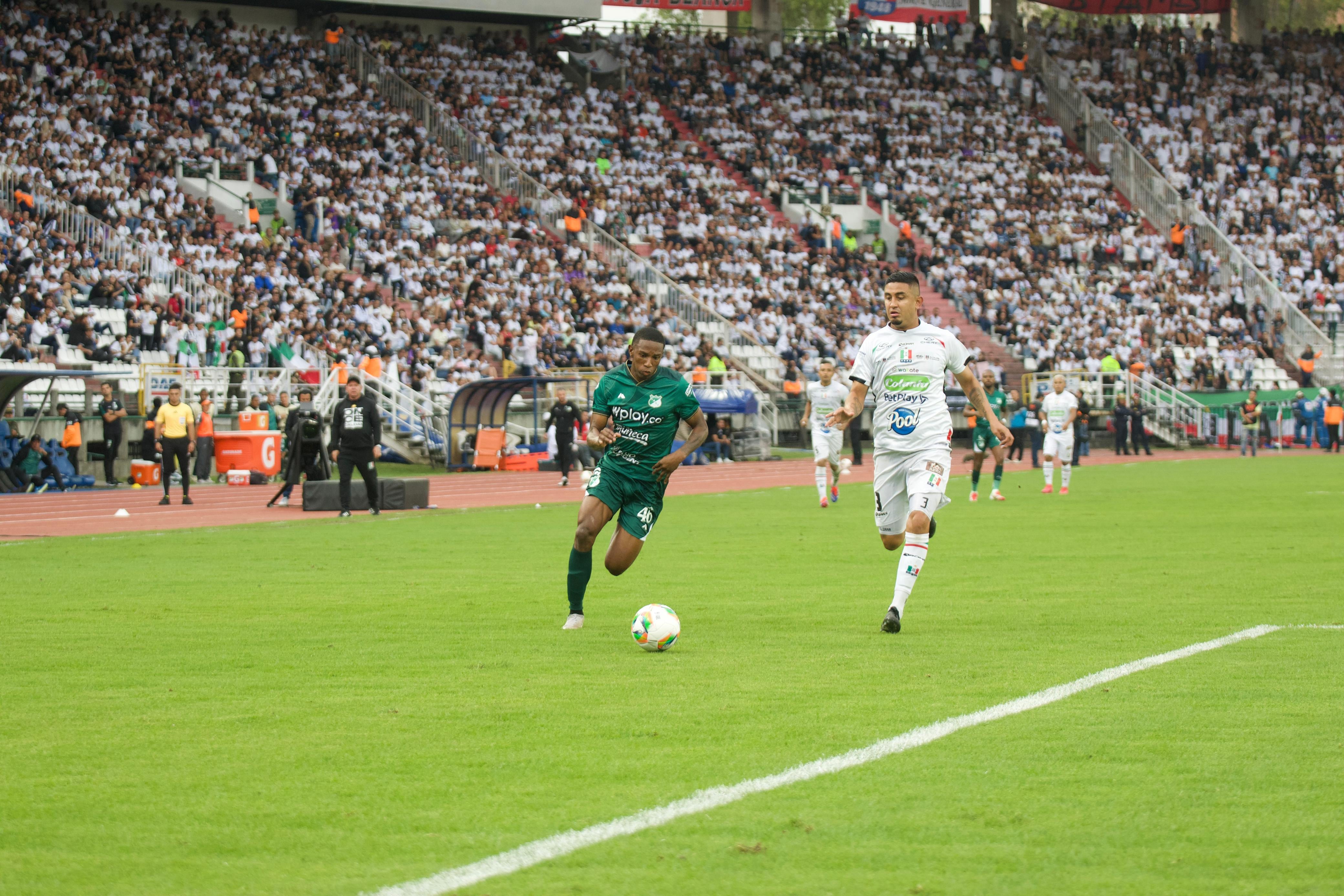 Deportivo Cali y Once Caldas empatan sin goles en un partido parejo