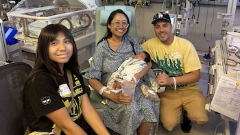 Médicos logran nacimiento de un