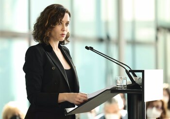 La presidenta de la Comunidad