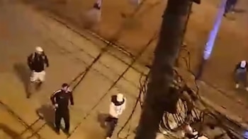Dos menores heridos tras choque de presuntos barristas.