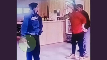 Se conocieron imágenes de la violenta pelea entre el intendente de un pueblo de Neuquén y su antecesor