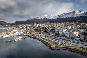 También habrá una reducción del 10% en las tasas de préstamos personales para clientes con y sin acreditación de haberes en Tierra del Fuego (AP foto/Joel Reyero)