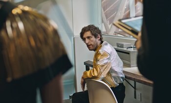 Thomas Middleditch en Sunspring, dirigido