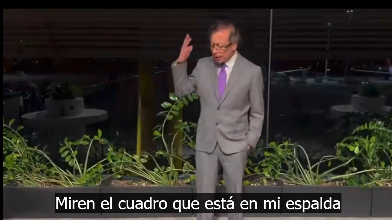 Gustavo Petro contestó a señalamientos de Abelardo de la Espriella sobre crisis fiscal en Colombia con “cuadro invisible” en plena alocución - crédito Canal Institucional