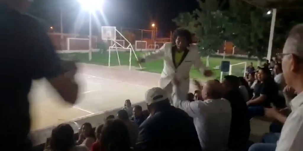 Cachay sufrió fractura en la mano tras agresión de expolicía y necesita operación de emergencia: “Casi caigo de cabeza” - Infobae