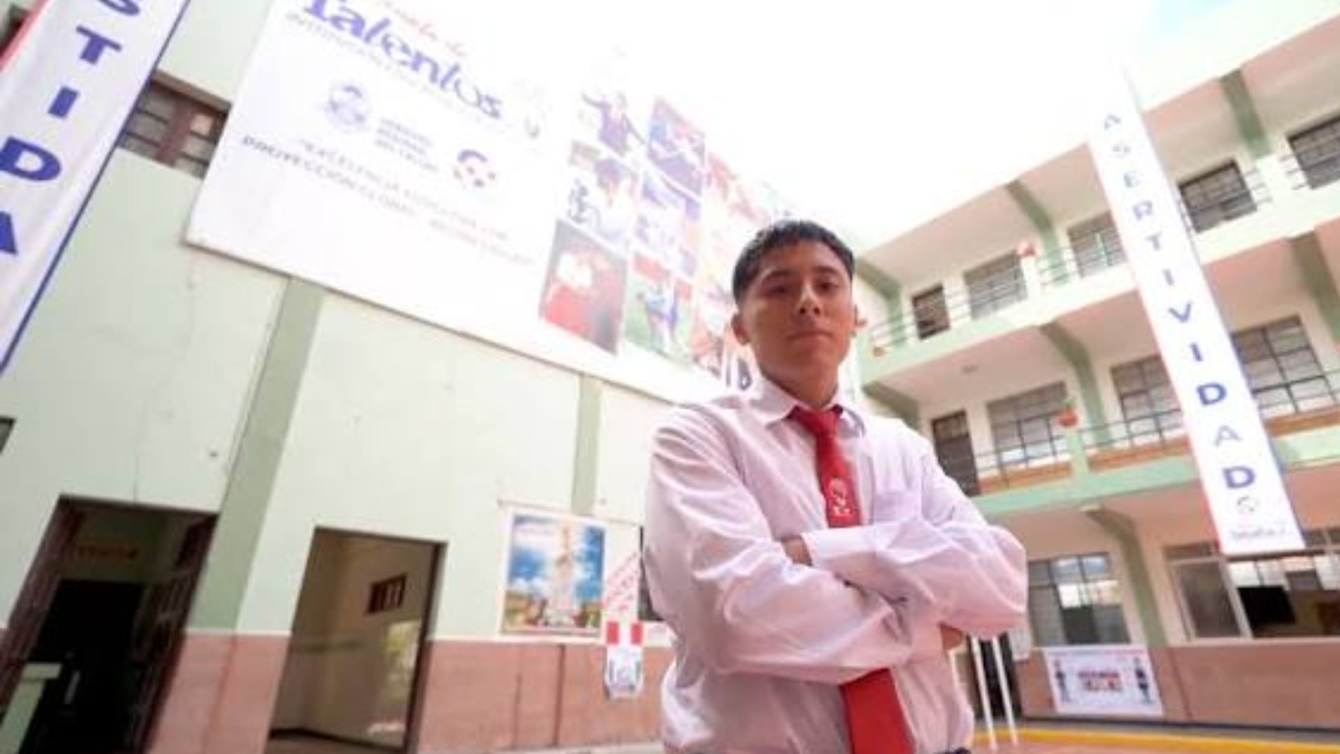 Sean Steven Valerio Apolinario, de la Escuela de Talentos del Callao, también consiguió una medalla de oro en su categoría. Captura de video