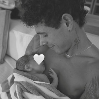 Hugo García comparte tiernas fotos de bebé recién nacido. IG
