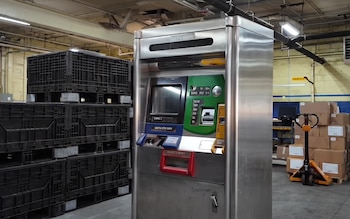 La MTA abrió desde el 5 hasta el 19 de agosto una subasta en línea de 60 máquinas de MetroCard retiradas del subte de Nueva York (Captura @MTA)