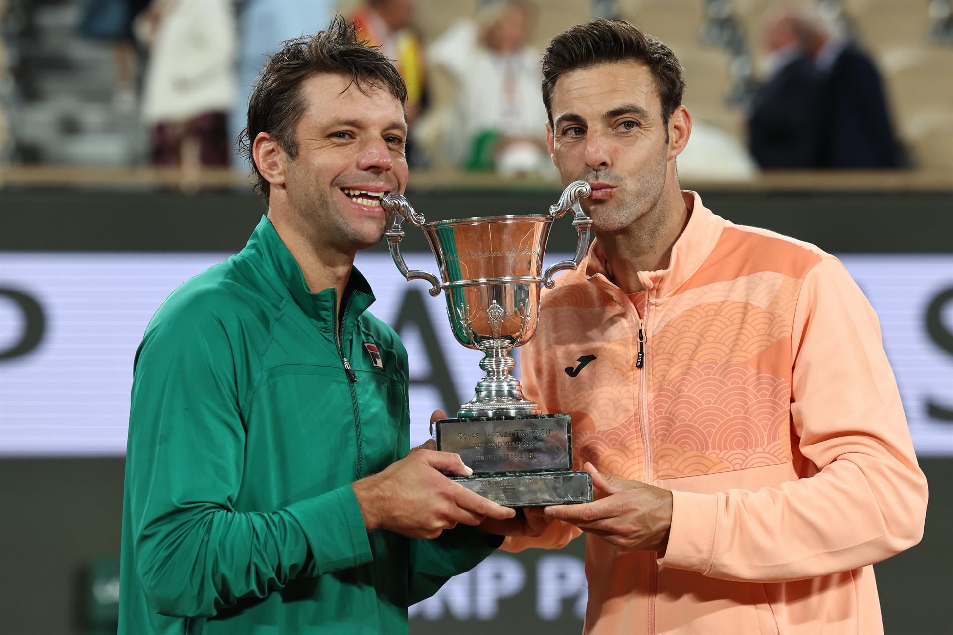 Horacio Zeballos y Marcel Granollers se consagraron campeones por segunda temporada consecutiva en Roland Garros