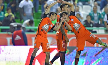 Los futbolistas mexicanos o de