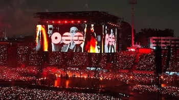 Videos del instante en que BTS inició su primer show en el Estadio San Marcos