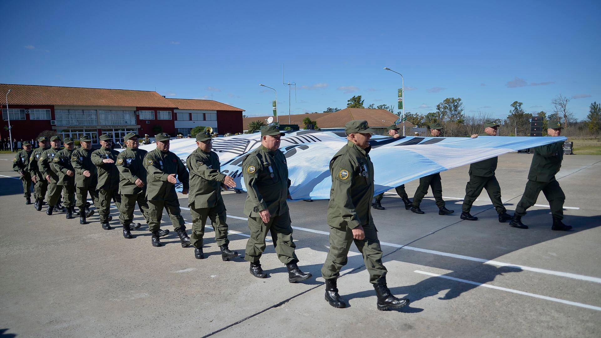 Cuánto cobra el personal de la Gendarmería Argentina en noviembre 2025