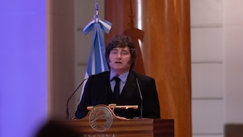 “Si no te gusta, andate a Cuba”: Milei defendió al liberalismo y se cruzó con un asistente en pleno discurso