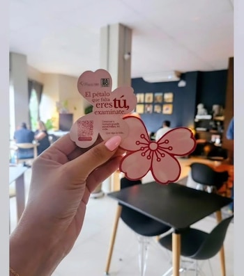 La campaña Que siga la vida difunde información sobre síntomas y controles preventivos del cáncer de mama. (Cortesía: Fundación Edificando Vidas)
