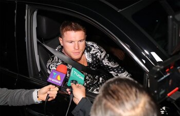 Canelo se expone al cambiar