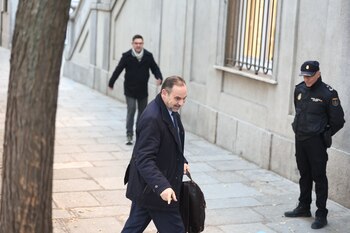 José Luis Ábalos a su