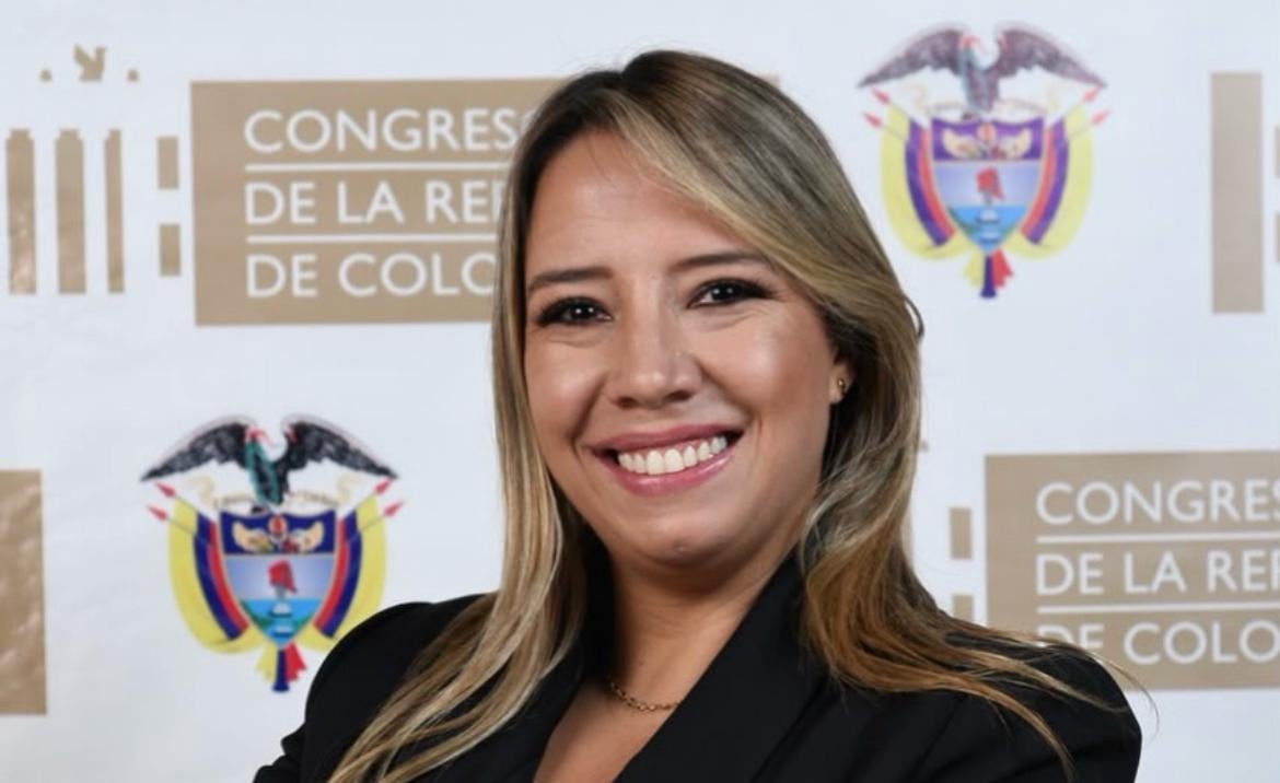 Colombia vuelve a debatir la cadena perpetua para agresores de niños, ahora con una fórmula diseñada para sobrevivir a la Corte Constitucional - crédito @natalyvelez/IG