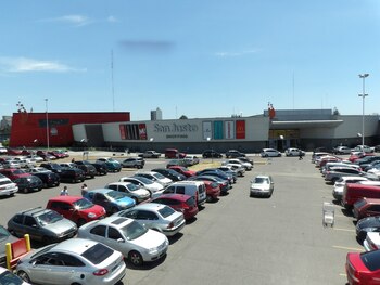 El Shopping San Justo tiene