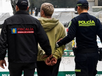 Como alias Dawil, es conocido el hombre que burló sistemas bancarios mediante el esquema de "doble cobro" de cheques de gerencia - crédito Policía Nacional/Interpol