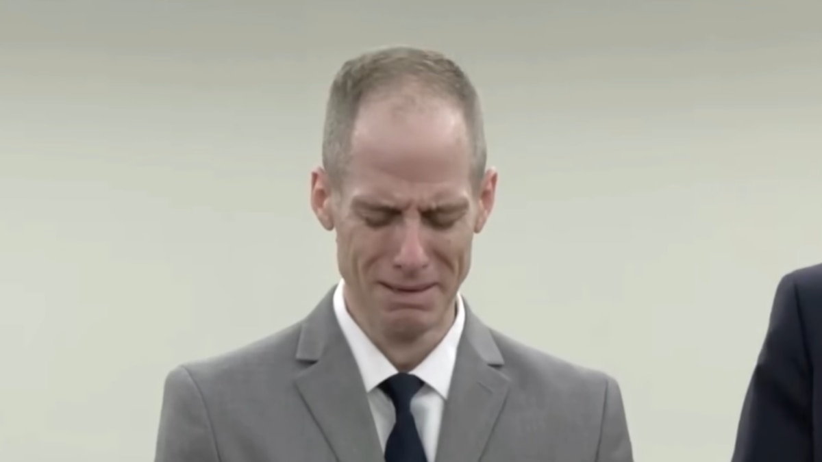 Imagen de la noticia: De pastor y concursante de “American Idol” a asesino: Caleb Flynn conoce hoy su condena tras matar a su esposa de dos disparos en la nuca