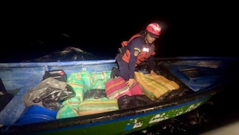 Interceptan tres embarcaciones cargadas con