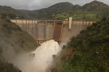 Desembalse de la presa de