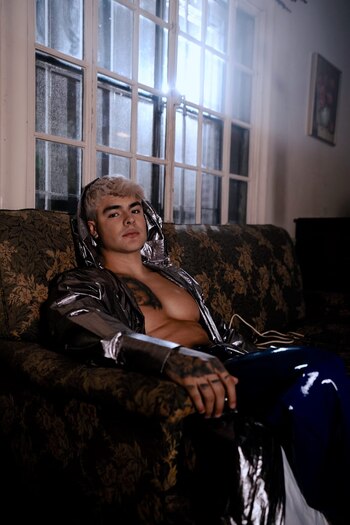 El youtuber Carlos Feria estrenó