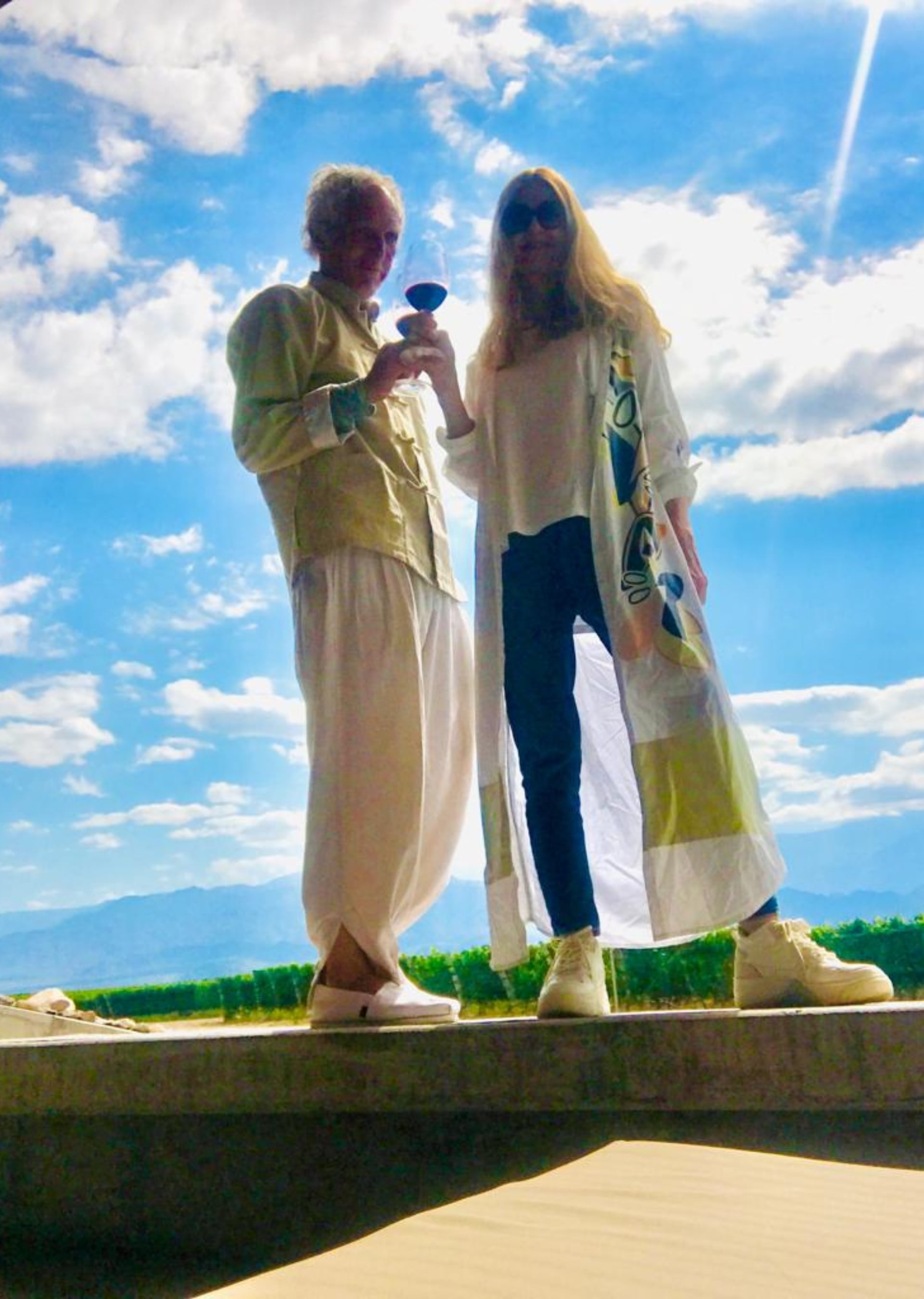 Boy Olmi y Carola Reyna, en motorhome por Mendoza