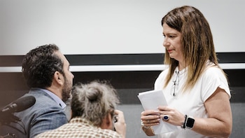 La UCO acude a Correos,