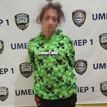 A suposta descoberta de drogas durante a prisão ampliou as acusações para tráfico de drogas, segundo uma investigação policial em Tegucigalpa. (Foto: Polícia Nacional)