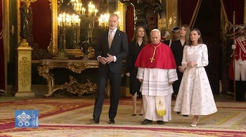 La princesa Leonor y la infanta Sofía conocen al papa León XIV (Vatican News)