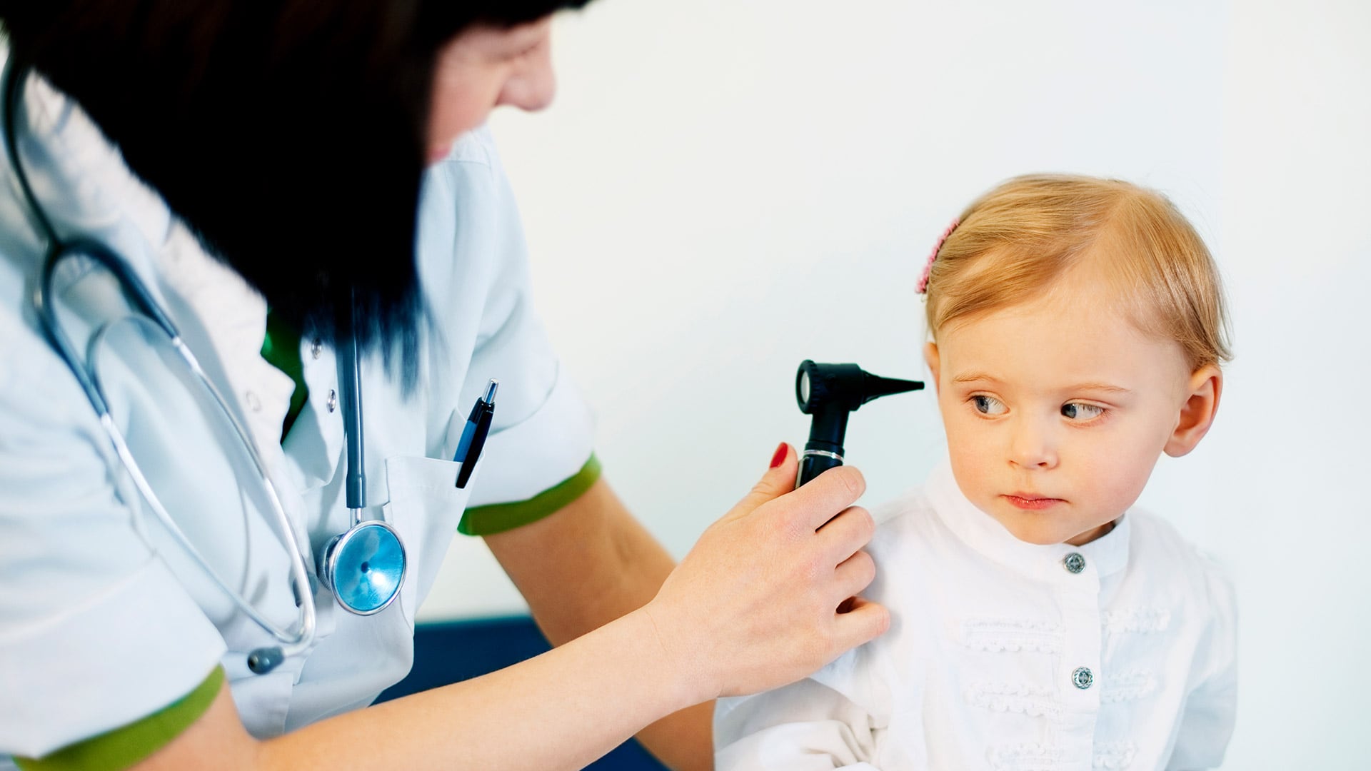 Mayo Clinic advierte sobre la importancia de atención médica inmediata ante síntomas duraderos por más de dos o tres días (Freepik)