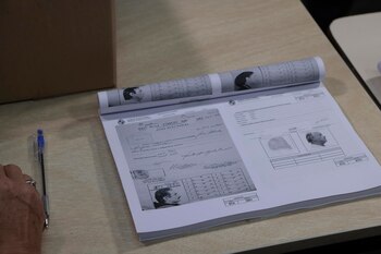 Hoja electoral del ex presidente de Uruguay José Mujica (EFE/ Gastón Britos)