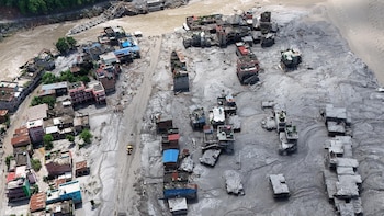 El 0,1% más rico contamina más que casi la mitad de la humanidad y se beneficia de los desastres climáticos, según Oxfam