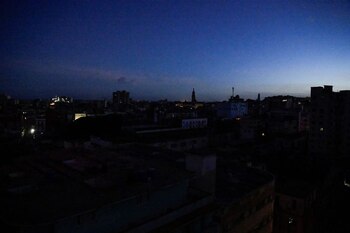 Edificios son fotografiados durante un