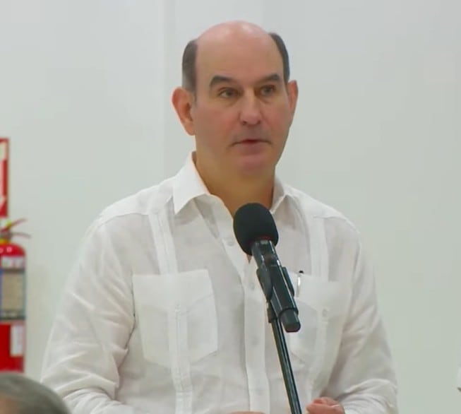 El ministro de Economía, Felipe Chapman, estima que la salida podría concretarse hacia finales de este año o inicios del próximo. Captura de video