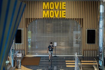 Cine cerrado en Hong Kong